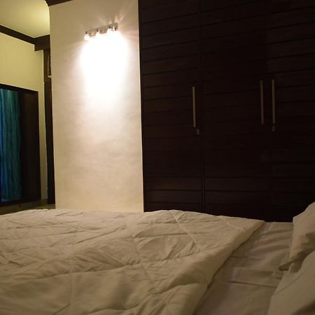Хостел Bunkmates Нью-Дели Экстерьер фото
