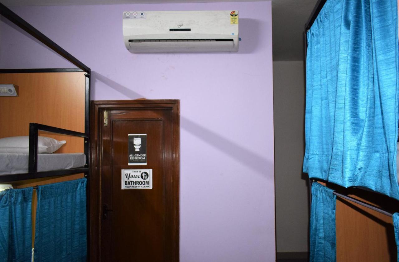 Хостел Bunkmates Нью-Дели Экстерьер фото