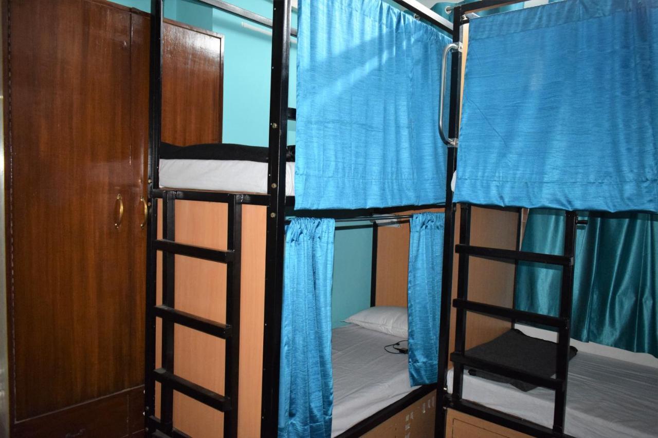 Хостел Bunkmates Нью-Дели Экстерьер фото