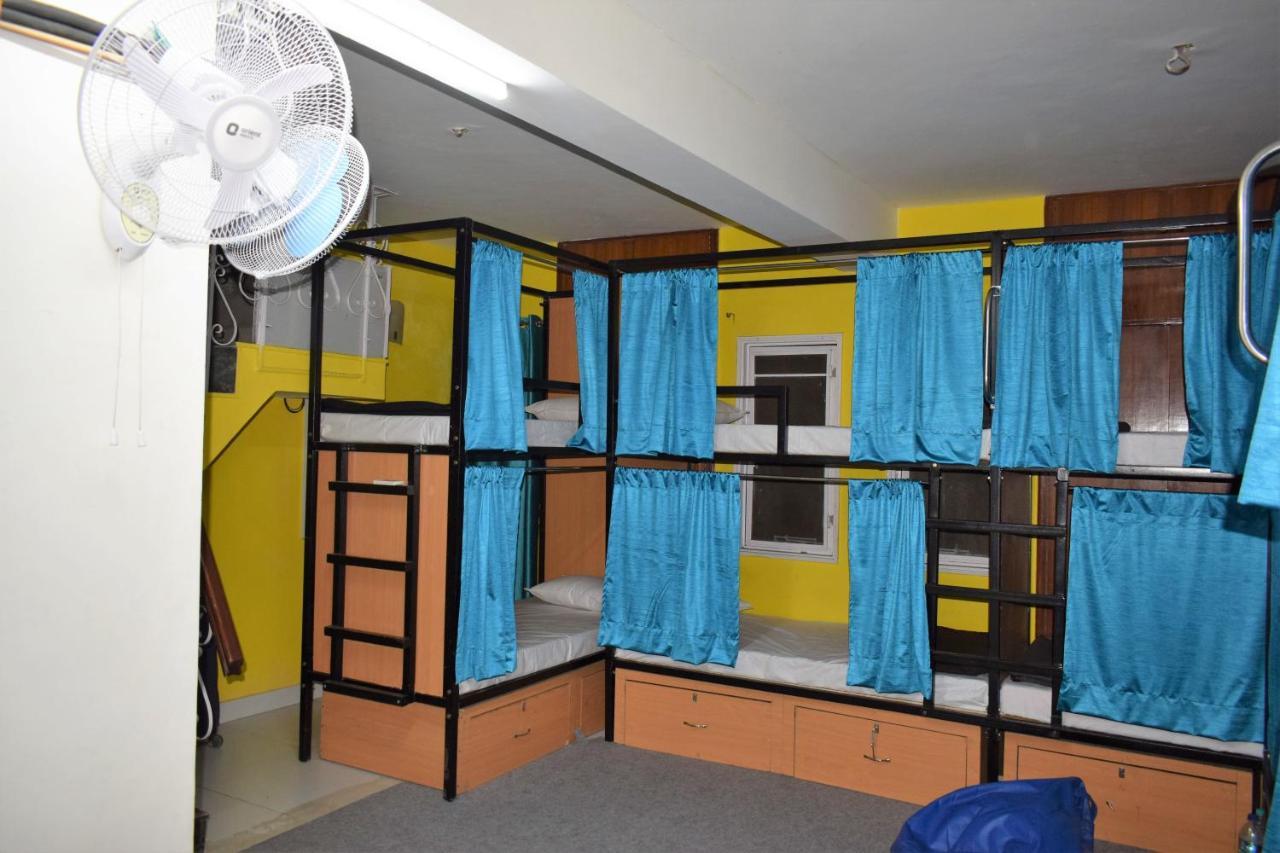 Хостел Bunkmates Нью-Дели Экстерьер фото