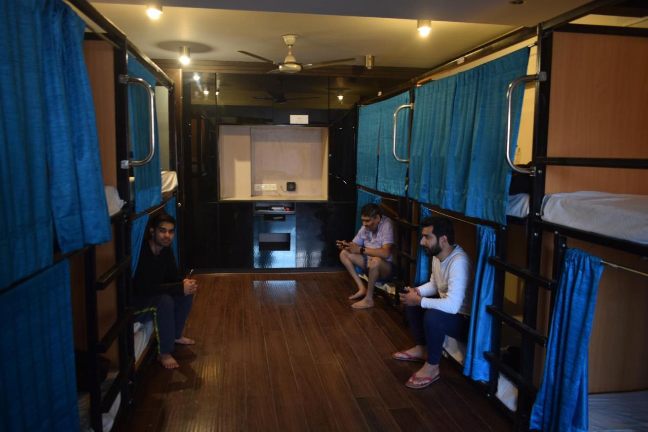 Хостел Bunkmates Нью-Дели Экстерьер фото